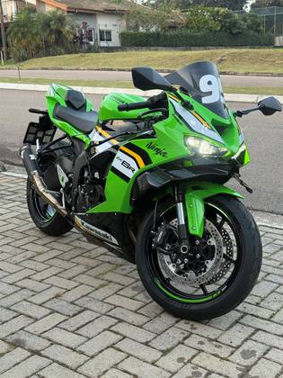 KAWASAKI NINJA ZX-6R KAWASAKI NINJA ZX-6R